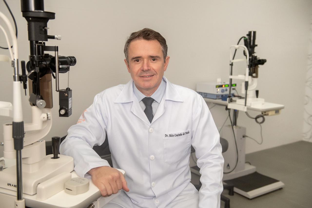 Dr. Alcio Coutinho de Paula